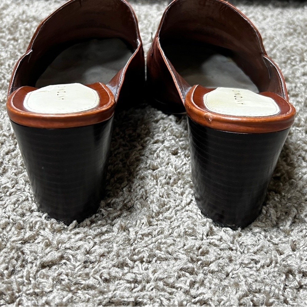 Antonio Melani Prelude Brown Leather Women's Mules, Size 7 - Picture 8 of 10